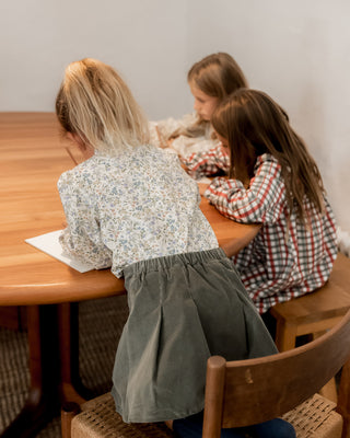 FALDA TABLAS NIÑA PANA OLIVE